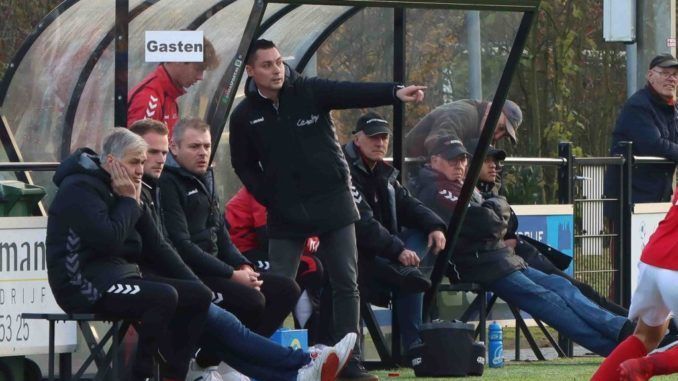 2019-11-24-SDC-12-Wijhe-039-peter-remie-trainer-wijhe-1024x776-1