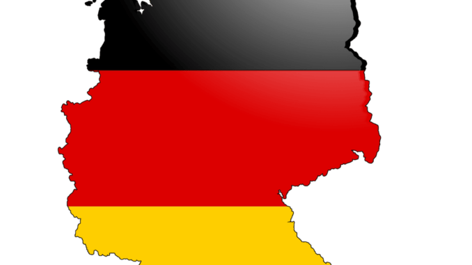 Duitse-vlag-in-de-vorm-van-Duitsland