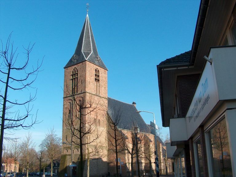 Olst-Wijhe wil 25.000 euro voor nieuwe invulling kerken