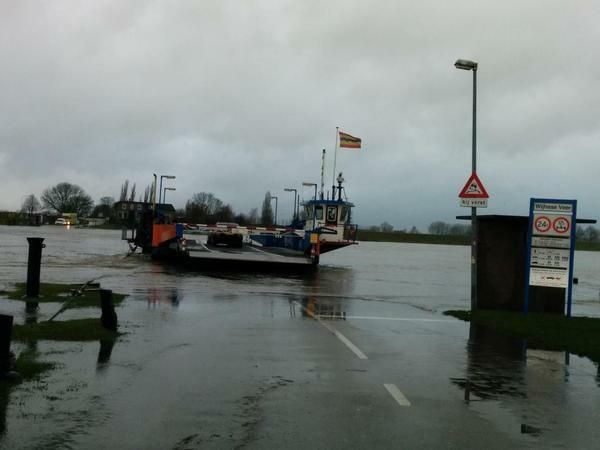 Veerdiensten over de IJssel in Salland uit de vaart