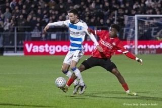 PEC Zwolle – PSV voetbal wedstrijd sport