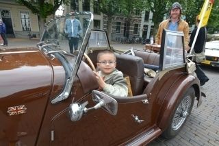 Lions IJsselvallei Classics 2024 / Foto door: Daan Obdeiijn Lions IJsselvallei Classics voertuigen auto's klassiek uniek