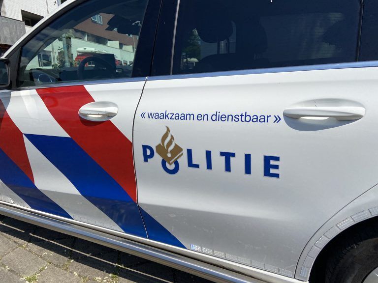 Tientallen bekeuringen en twee aanhoudingen bij verkeerscontrole tussen Bathmen en Holten