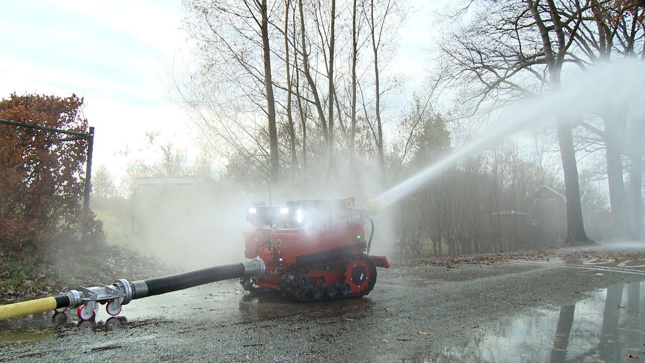 [Video] Nieuwe blusrobot voor Veiligheidsregio IJsselland: 