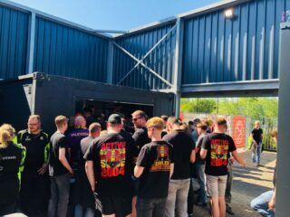 Supporters voor de wedstrijd tegen Almere City