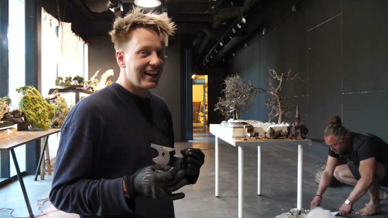 [VIDEO] Miniatuurlandschappen van Martijn Holtslag op het station van Deventer
