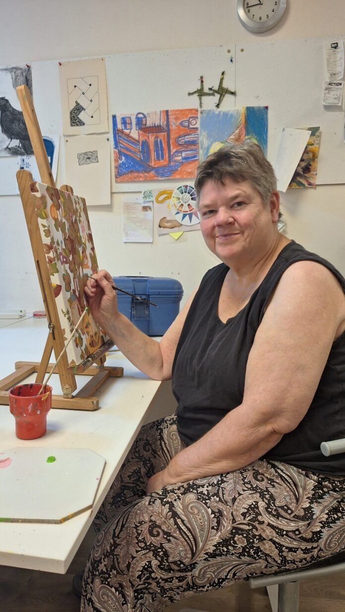 Galerie Kunstwerkt toont deze zomer een duo-expositie van Levon Moyang en Wilma Alders.