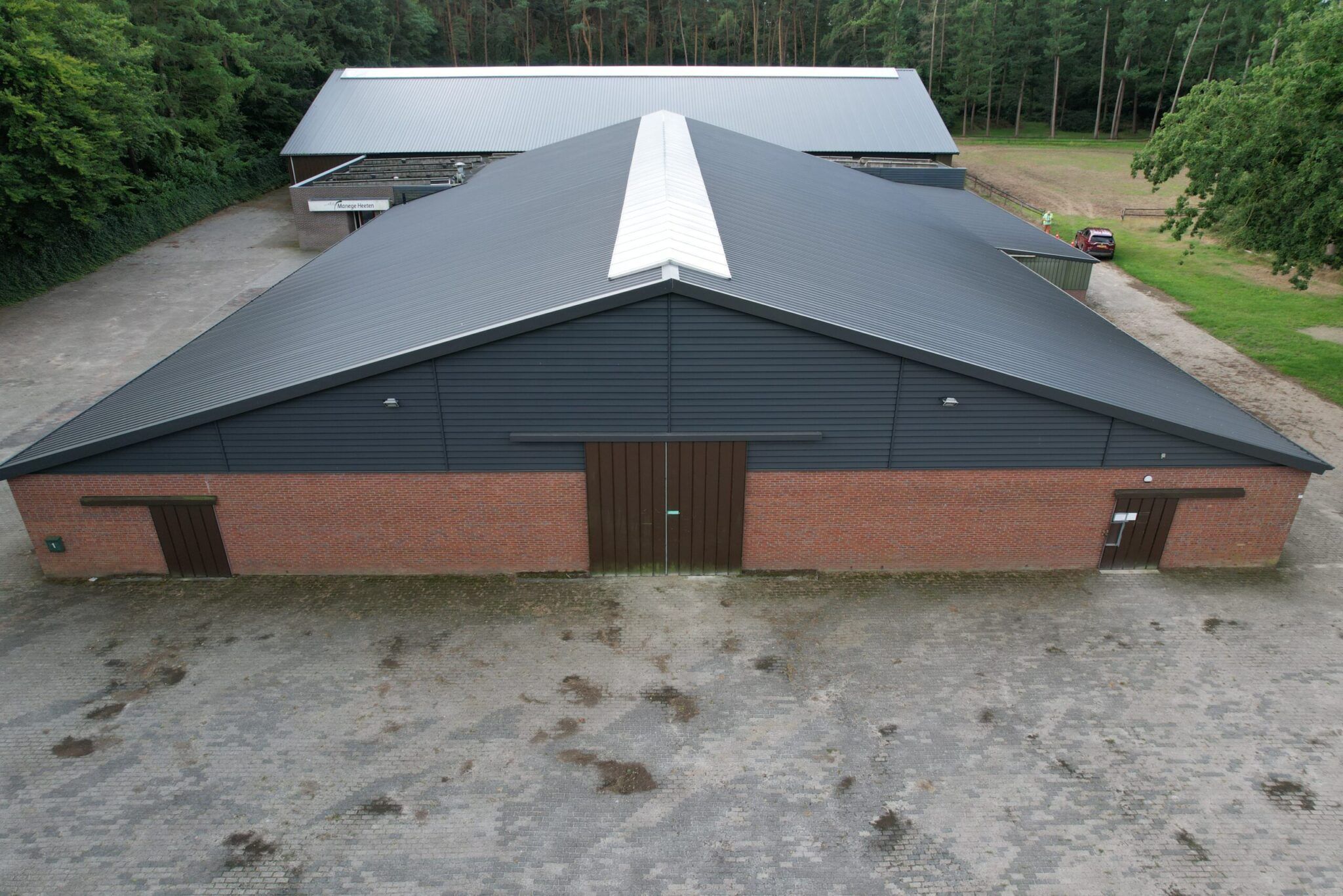 Zonnedak manege Heeten gaat niet door