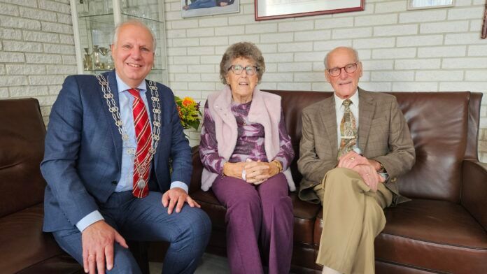 Bruidspaar Kranenburg 65 jaar getrouwd, foto: Gemeente Raalte