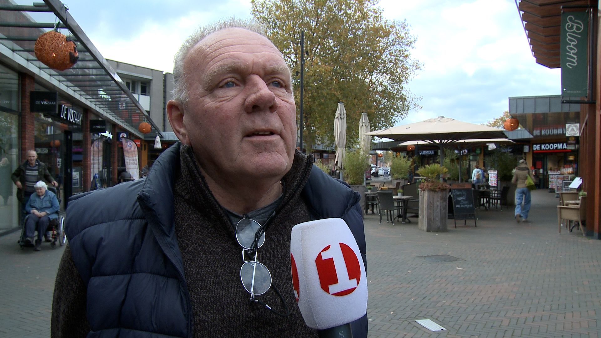 Reacties op verkiezingsuitslag in winkelcentrum Colmschate; terug en vooruitblik