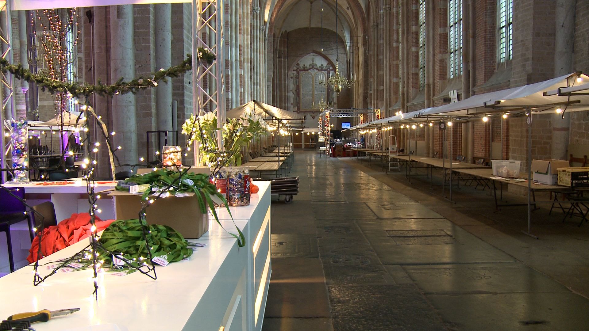 Lebuïnuskerk Deventer bijna klaar voor de Kerstmarkt: 