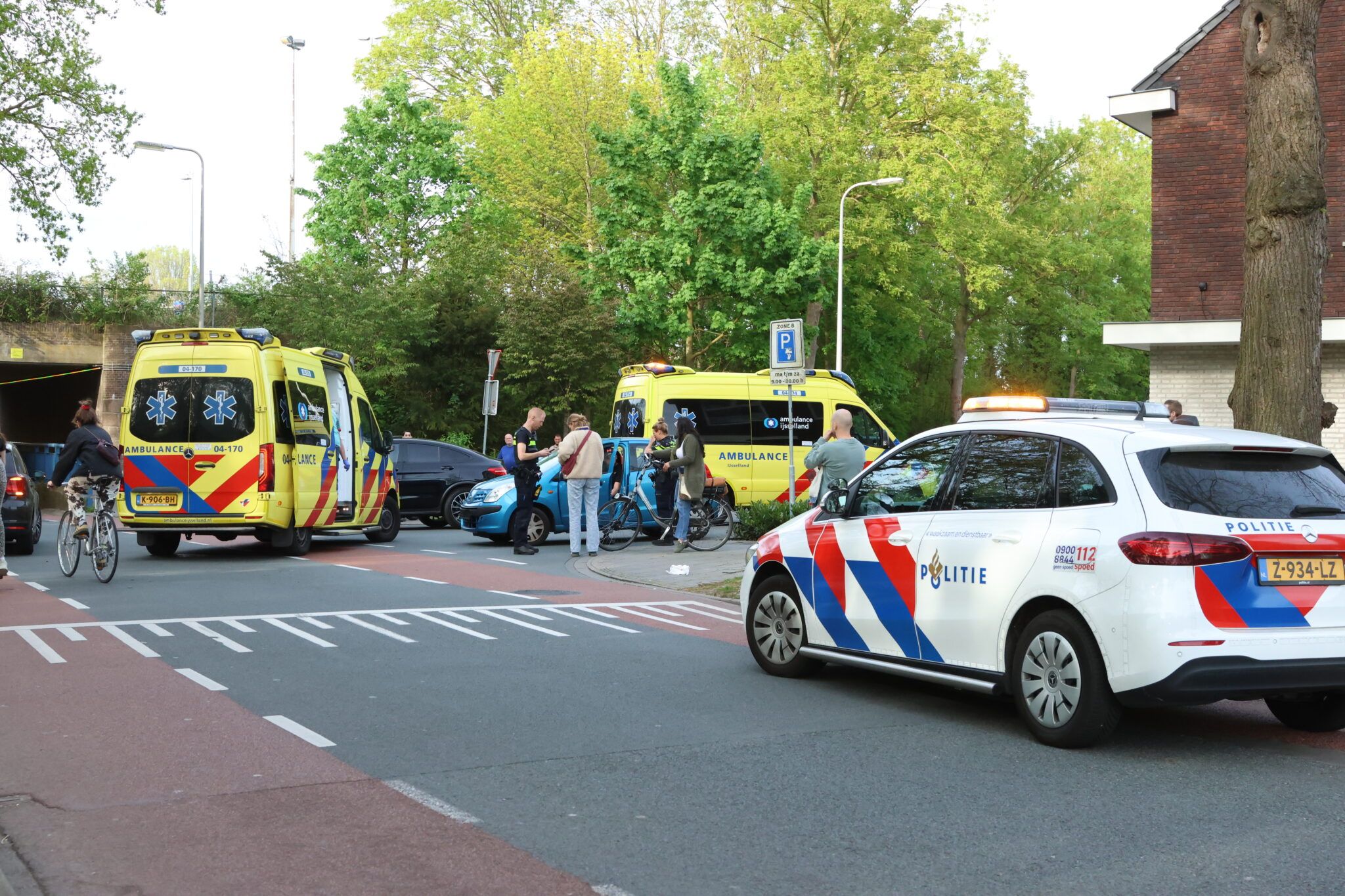 Aanrijding tussen auto en fietser in Deventer