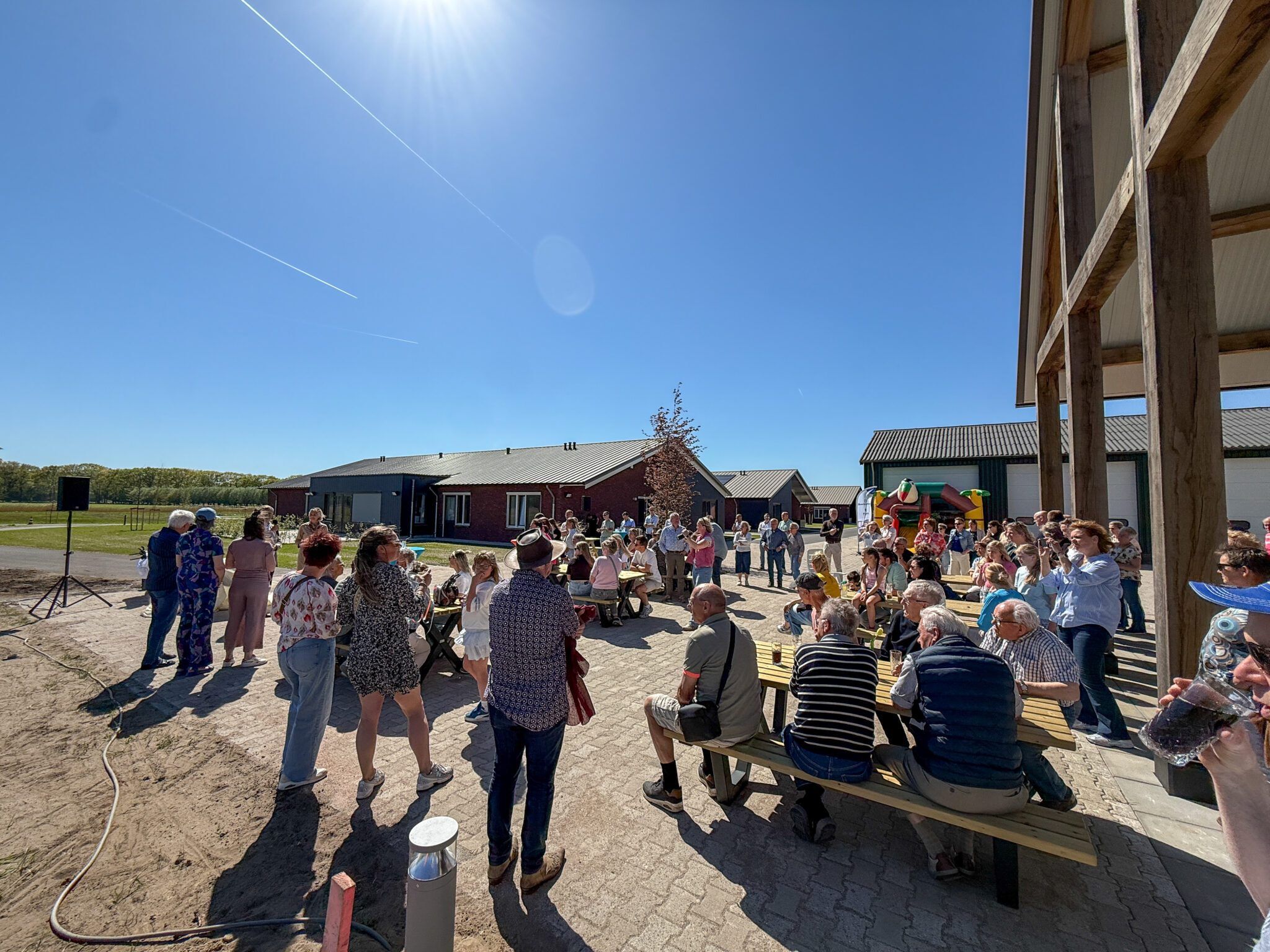 Nieuwe woonplek Strenkhaarshoeve in Lemelerveld feestelijk geopend