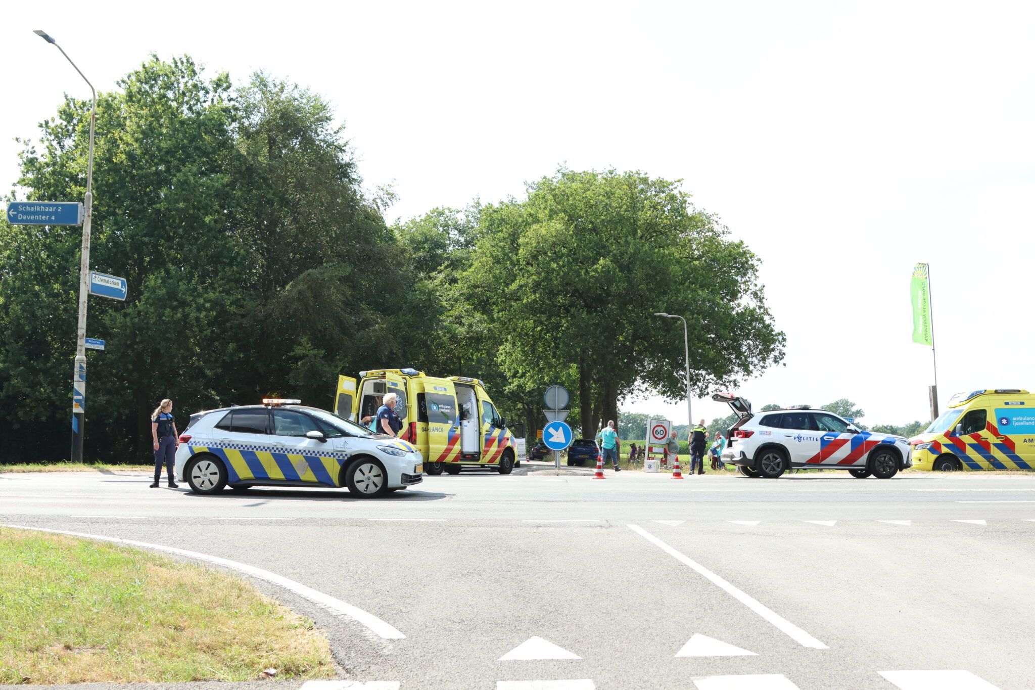 Fietser ernstig gewond na ongeval op Raalterweg Deventer