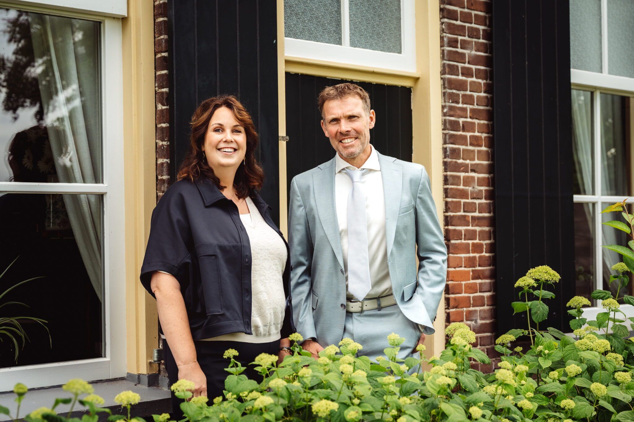 Erik Valk is de nieuwe Sallandse Boer tijdens Stöppelhaene, Lynn Groot Beumer-Kolkman gekroond tot o