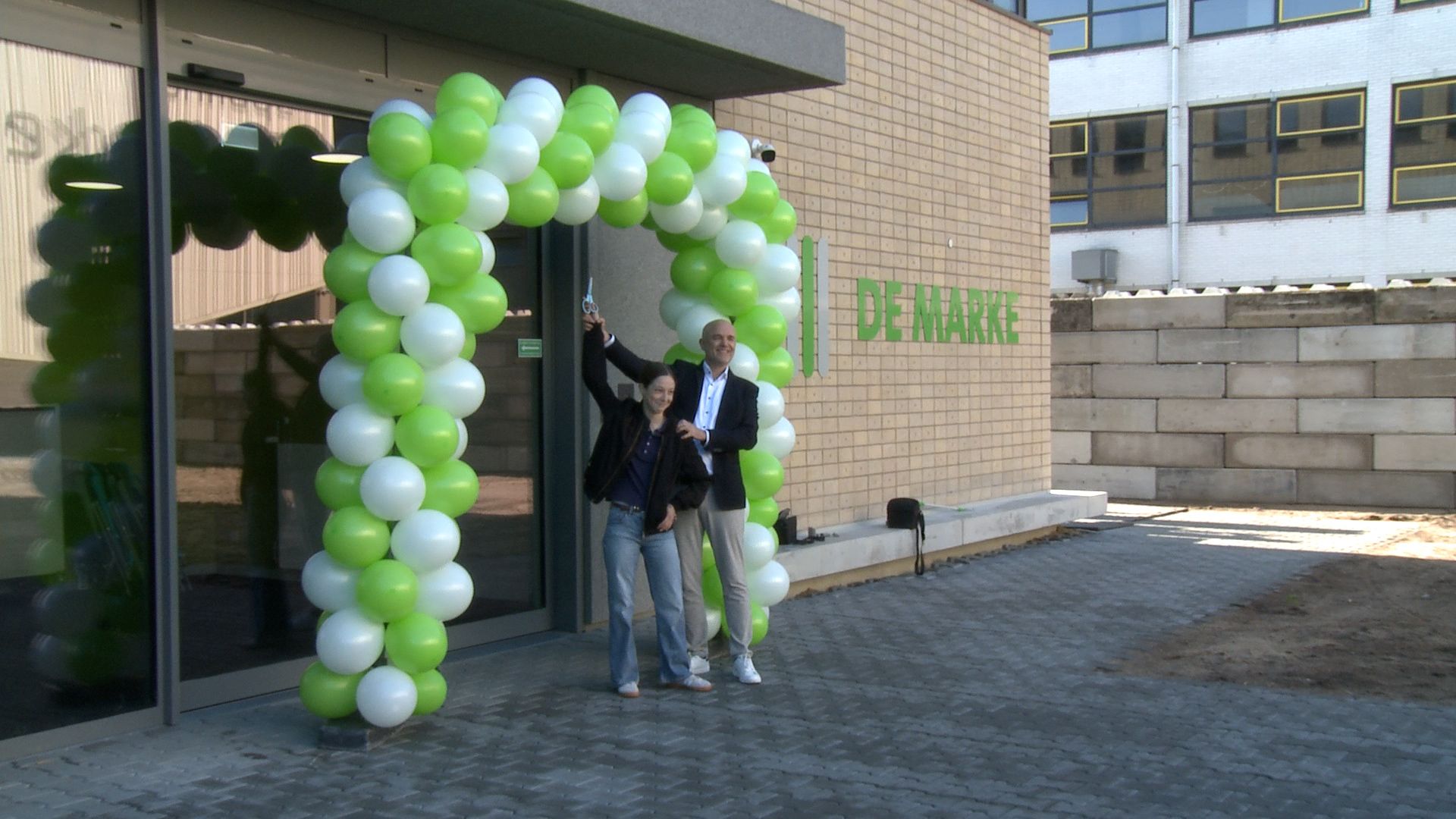 Nieuwbouw Etty Hillesum Lyceum De Marke Deventer geopend: 